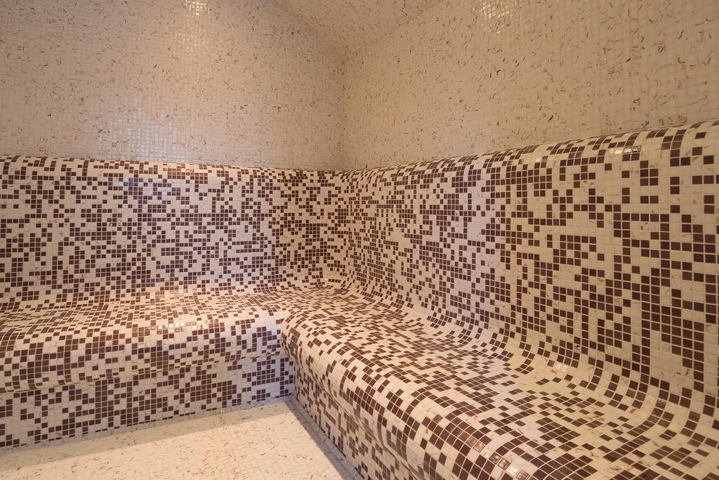 Hotel Club Central ヒサリャ エクステリア 写真