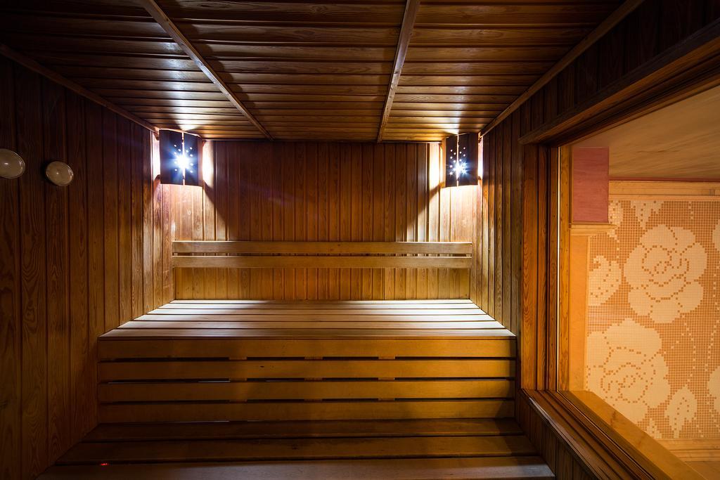 Hotel Club Central ヒサリャ エクステリア 写真